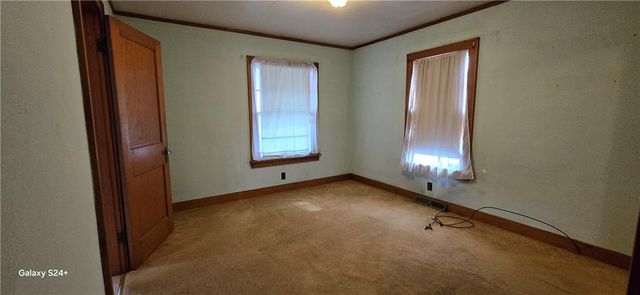 302 12th Street, Osawatomie, KS 66064