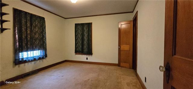 302 12th Street, Osawatomie, KS 66064