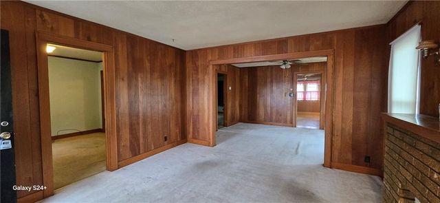 302 12th Street, Osawatomie, KS 66064