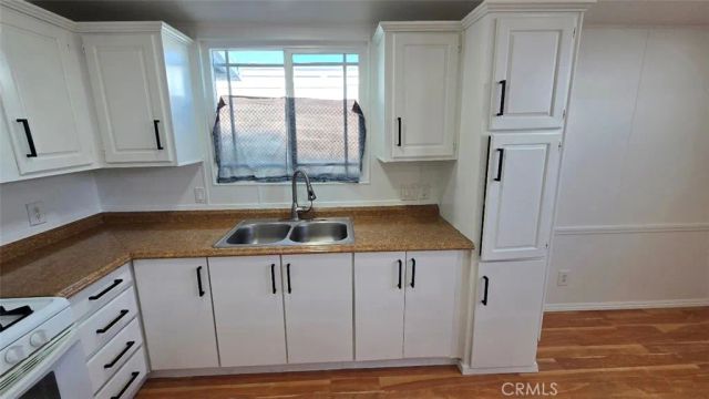 16949 S Western Spc 22A, Gardena, CA 90247
