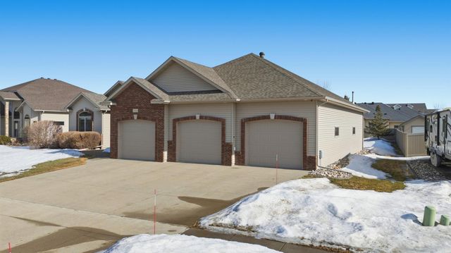 1929 Pentland Street, West Fargo, ND 58078