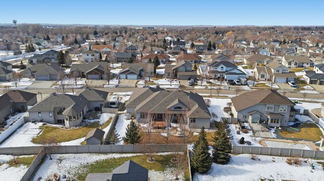 1929 Pentland Street, West Fargo, ND 58078