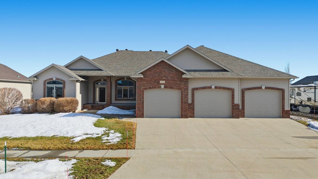 1929 Pentland Street, West Fargo, ND 58078