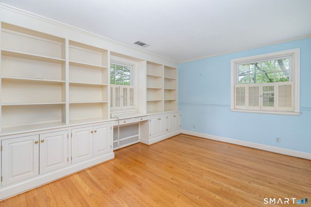 393 Main Street, Wethersfield, CT 06109