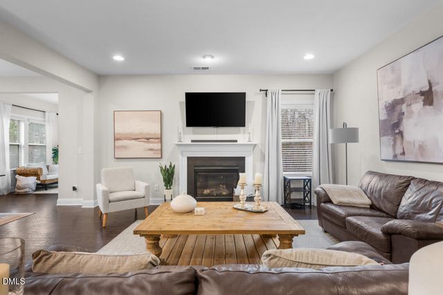 902 Sweet Gum Way, Mebane, NC 27302