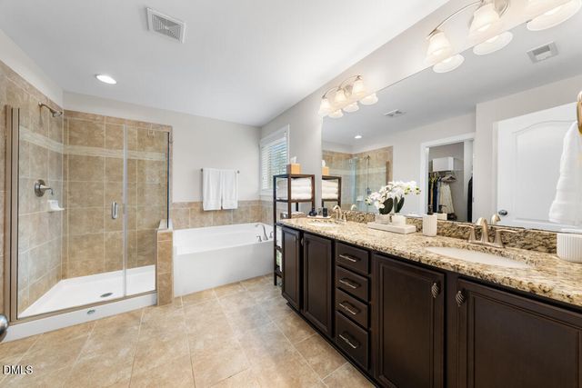 902 Sweet Gum Way, Mebane, NC 27302