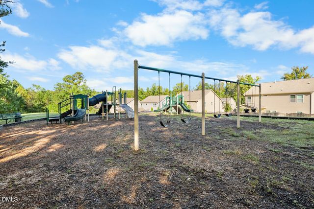 902 Sweet Gum Way, Mebane, NC 27302