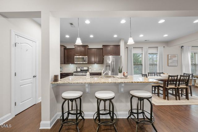 902 Sweet Gum Way, Mebane, NC 27302