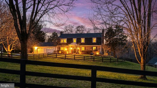 3022 FOX DEN LN, Oakton, VA 22124