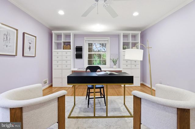 3022 FOX DEN LN, Oakton, VA 22124