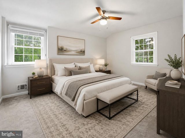 3022 FOX DEN LN, Oakton, VA 22124