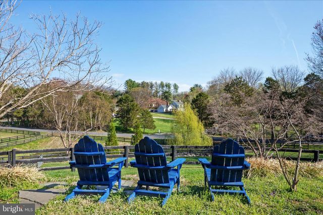 3022 FOX DEN LN, Oakton, VA 22124