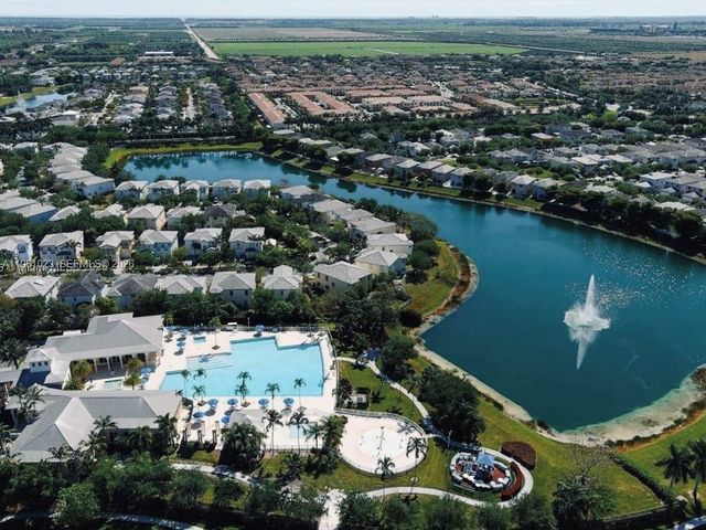 112 SE 28th Ter 26, Homestead, FL 33033