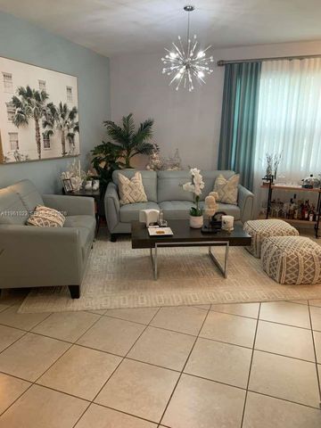 112 SE 28th Ter 26, Homestead, FL 33033