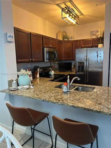 112 SE 28th Ter 26, Homestead, FL 33033