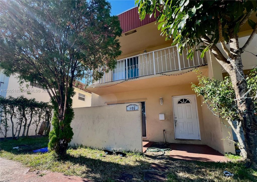 606 SW 80th Ter 1, North Lauderdale, FL 33068