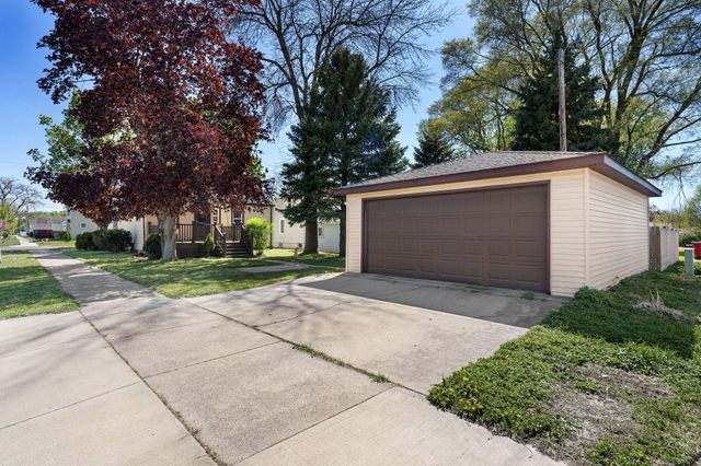 1100 2nd Avenue SW, Austin, MN 55912
