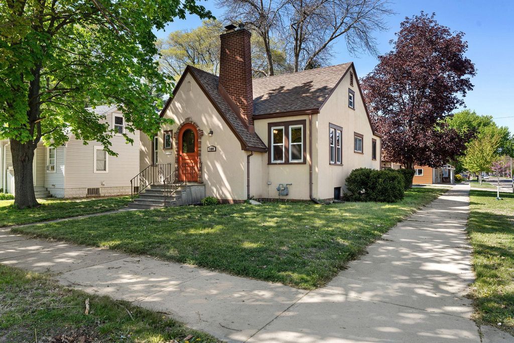 1100 2nd Avenue SW, Austin, MN 55912
