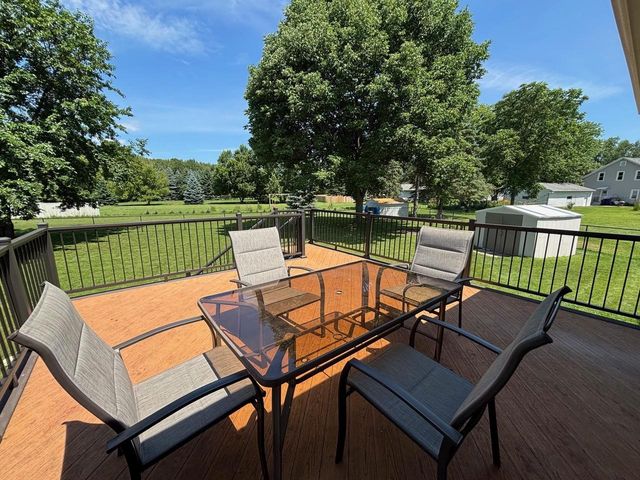 1 ROCKY COURT, Appleton, WI 54915