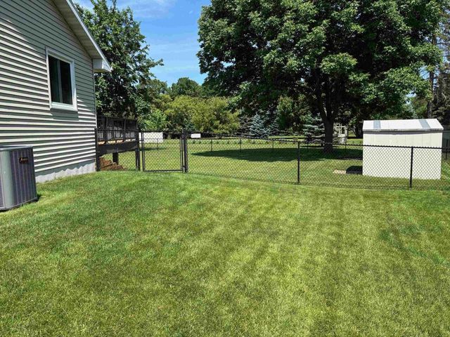 1 ROCKY COURT, Appleton, WI 54915