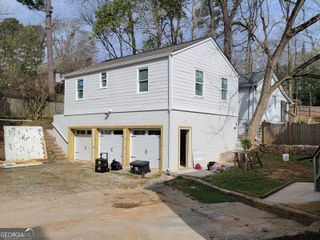 1896 Ridgewood Drive CARRIAGE HSE, Atlanta, GA 30307