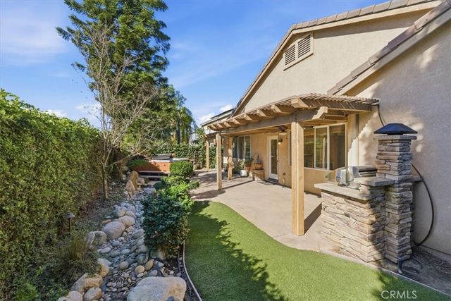 13747 Robinbrook Court, Eastvale, CA 92880