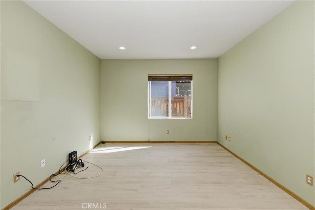 Image 28 of property listing at 13747 Robinbrook Court, Eastvale, CA 92880