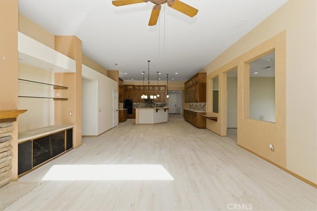 Image 30 of property listing at 13747 Robinbrook Court, Eastvale, CA 92880