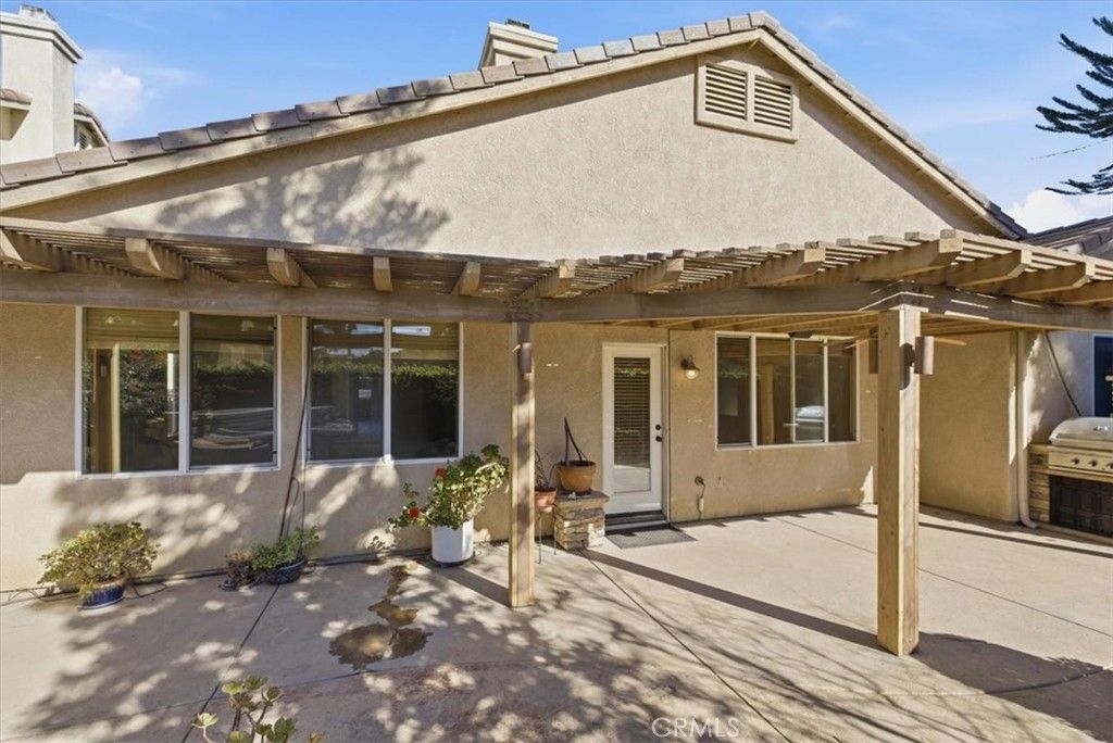 Image 44 of property listing at 13747 Robinbrook Court, Eastvale, CA 92880