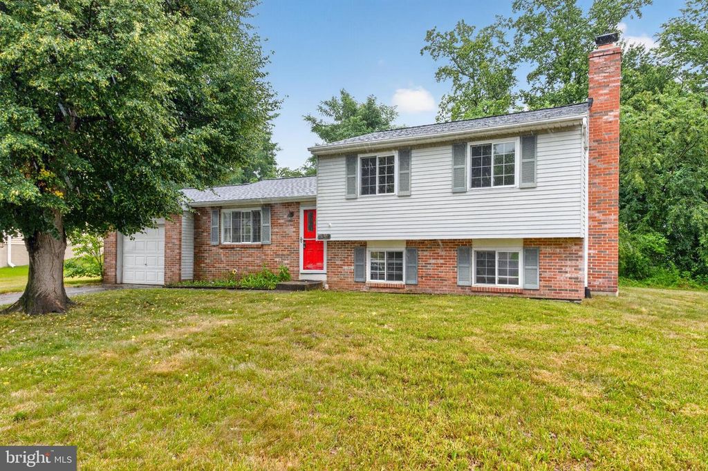 4312 ROLLING STONE WAY, Alexandria, VA 22306