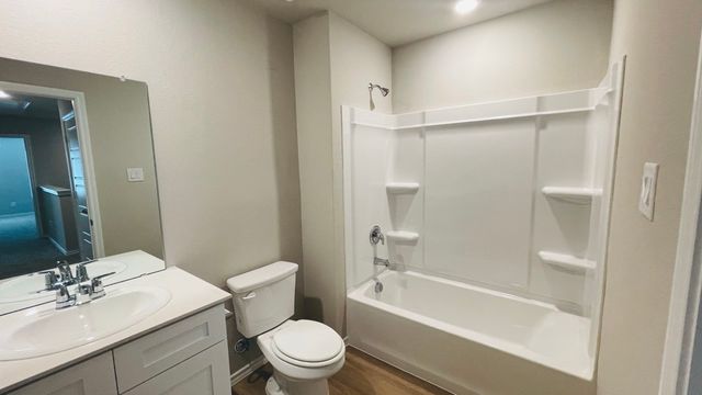 4212 WOODHILL BEND Drive, Fort Worth, TX 76036