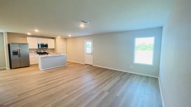 4212 WOODHILL BEND Drive, Fort Worth, TX 76036