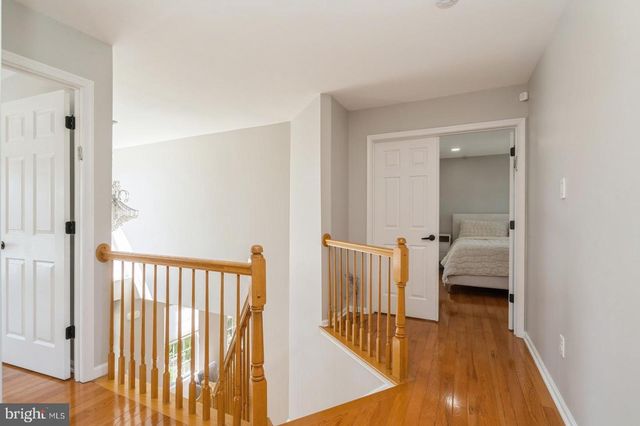 32 MOORSGATE, Hightstown, NJ 08520