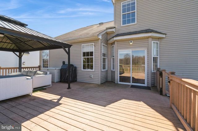 32 MOORSGATE, Hightstown, NJ 08520