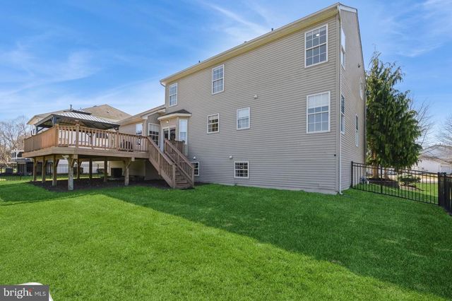 32 MOORSGATE, Hightstown, NJ 08520