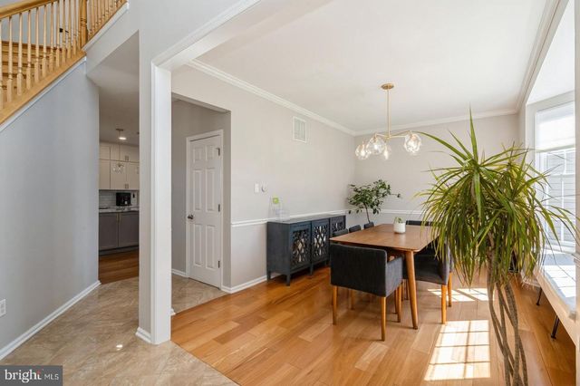 32 MOORSGATE, Hightstown, NJ 08520