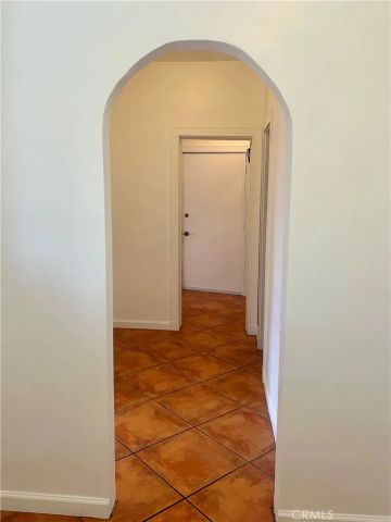 2121 James M Wood Boulevard 224, Los Angeles, CA 90006