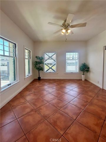 2121 James M Wood Boulevard 224, Los Angeles, CA 90006