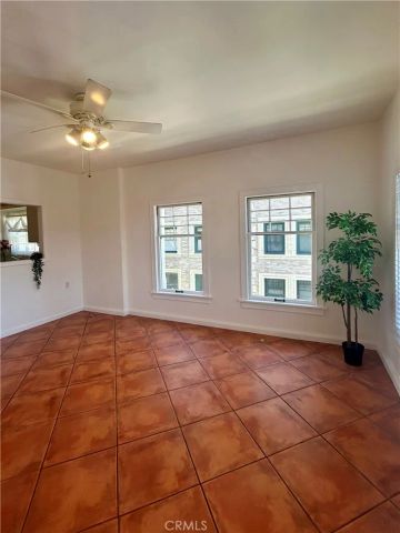 2121 James M Wood Boulevard 224, Los Angeles, CA 90006