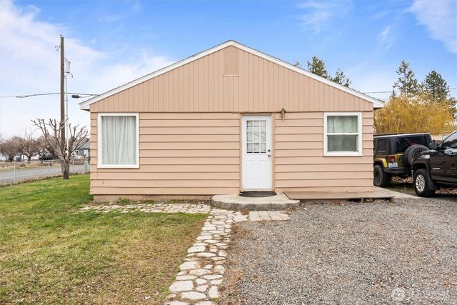 705 W 9th Street, Warden, WA 98857