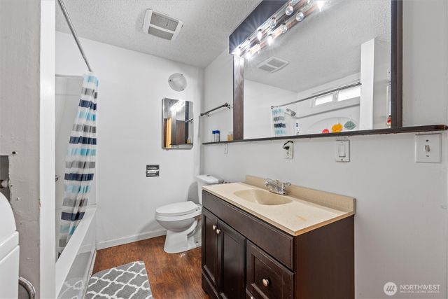 705 W 9th Street, Warden, WA 98857