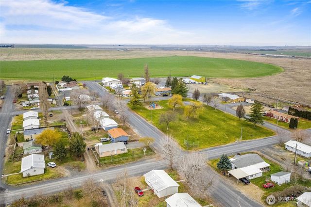 705 W 9th Street, Warden, WA 98857