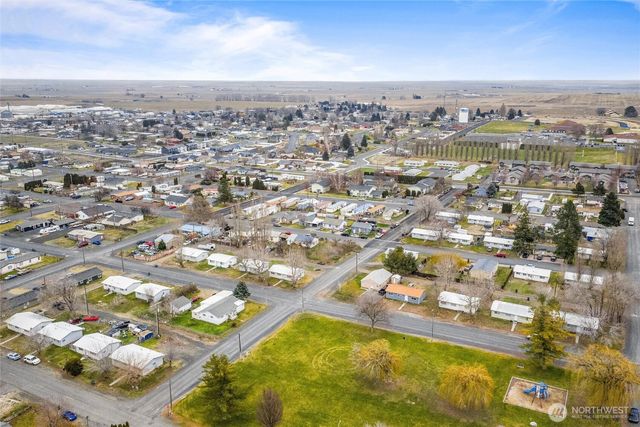 705 W 9th Street, Warden, WA 98857