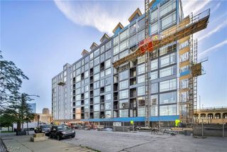 2222 Detroit Avenue 811, Cleveland, OH 44113