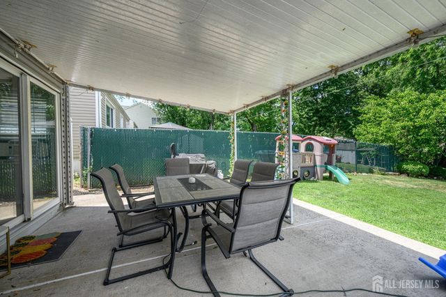 347 Woodruff Avenue, Avenel, NJ 07001