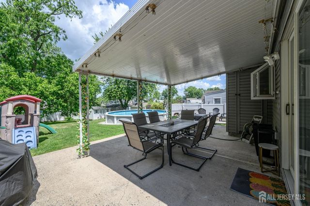 347 Woodruff Avenue, Avenel, NJ 07001