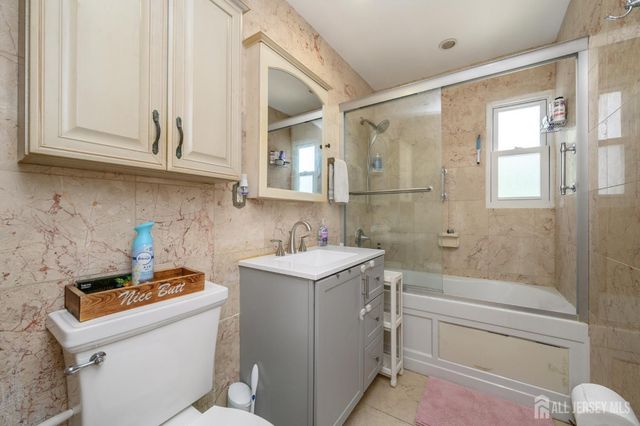 347 Woodruff Avenue, Avenel, NJ 07001