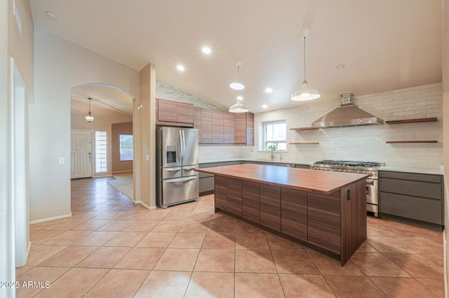 21532 N BACKUS Drive, Maricopa, AZ 85138
