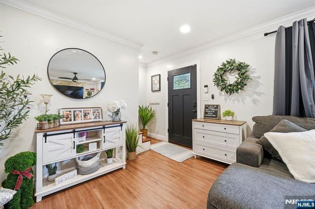 93 Yawpo Avenue, Oakland, NJ 07436