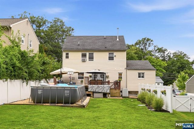 93 Yawpo Avenue, Oakland, NJ 07436